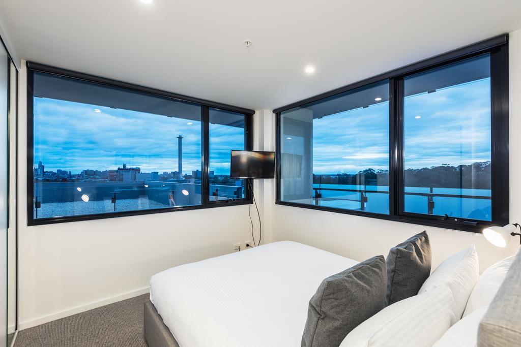 Playhouse Apartments Abbotsford Мельбурн Экстерьер фото