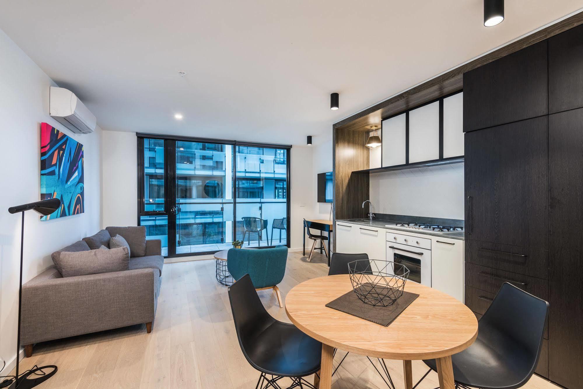 Playhouse Apartments Abbotsford Мельбурн Экстерьер фото